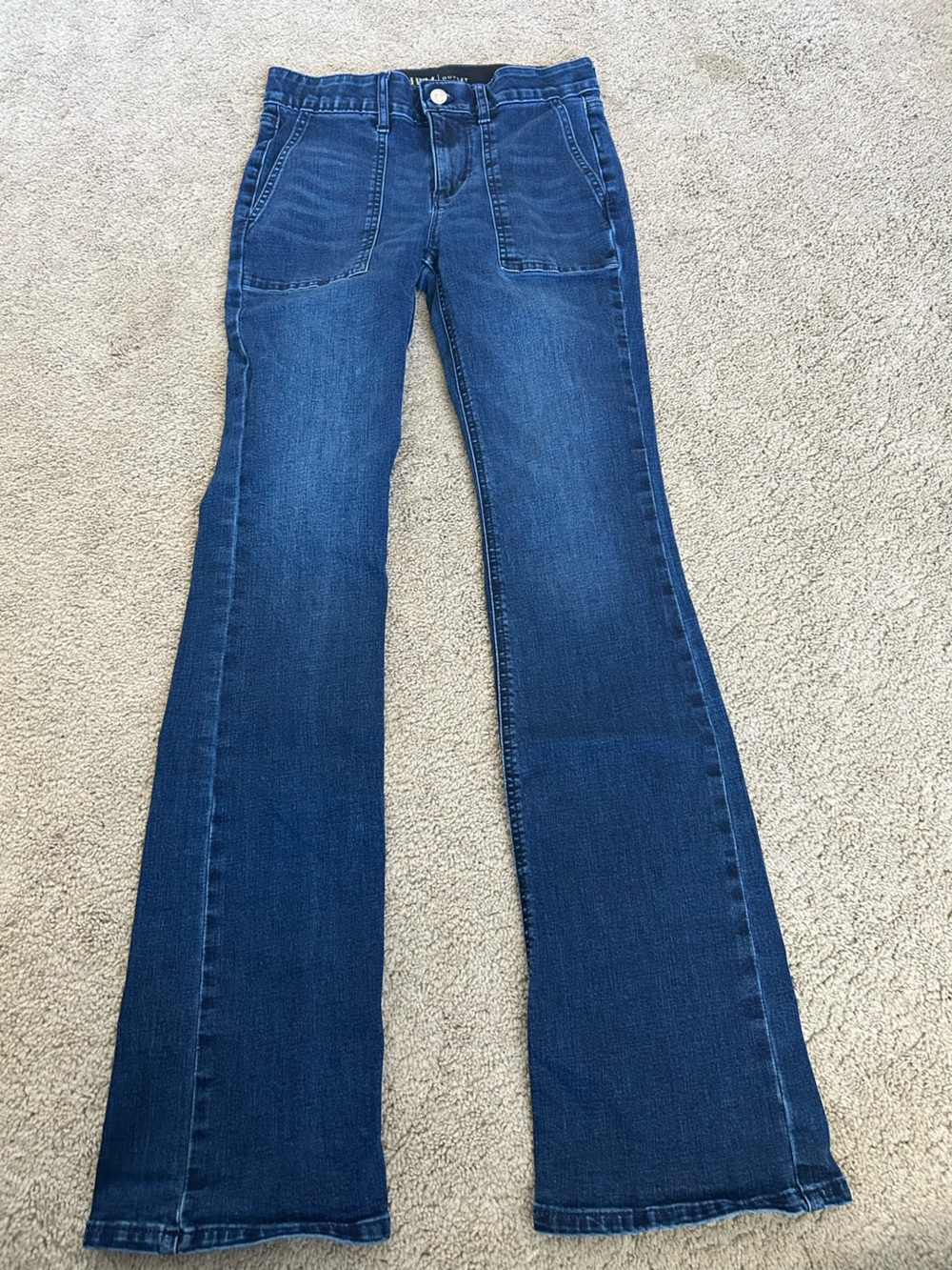 WHBM Outlet jeans